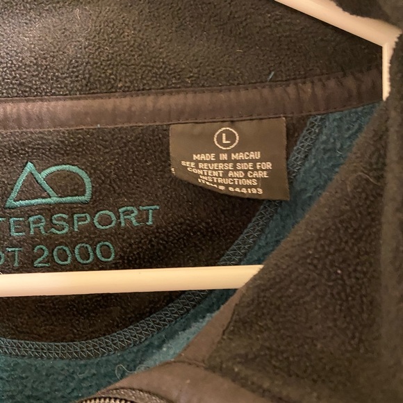 Fleece jacket - Picture 2 of 2